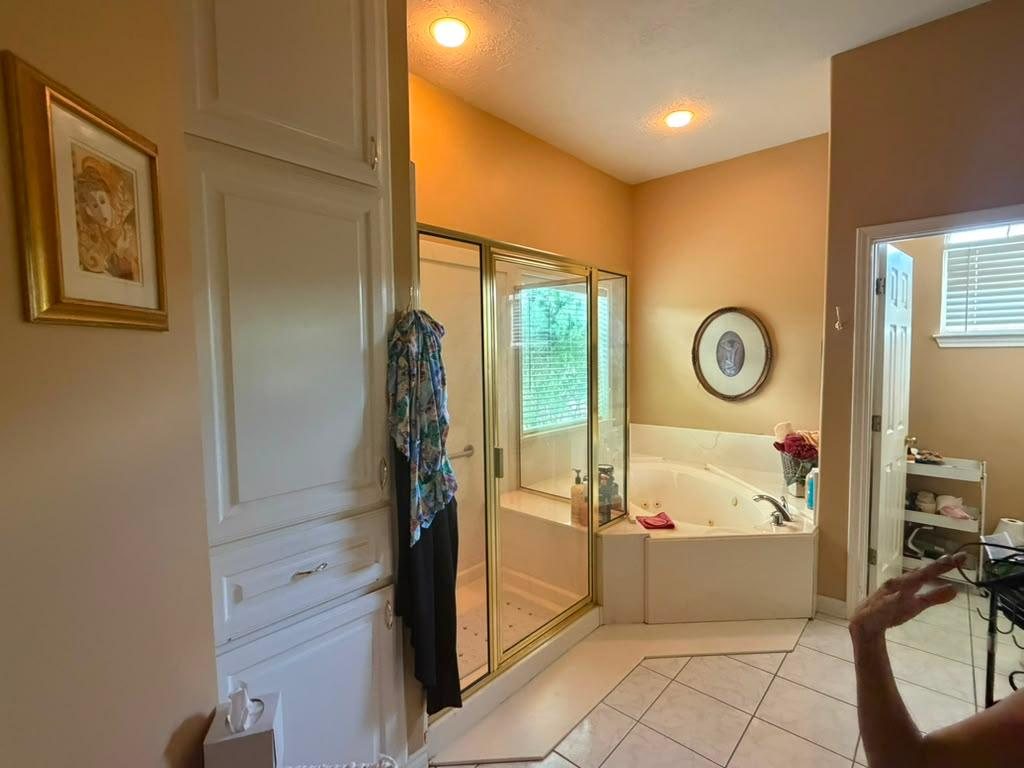 Bathroom before remodeling